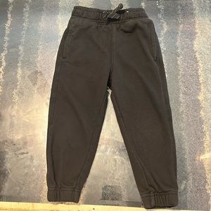 Black 2T joggers